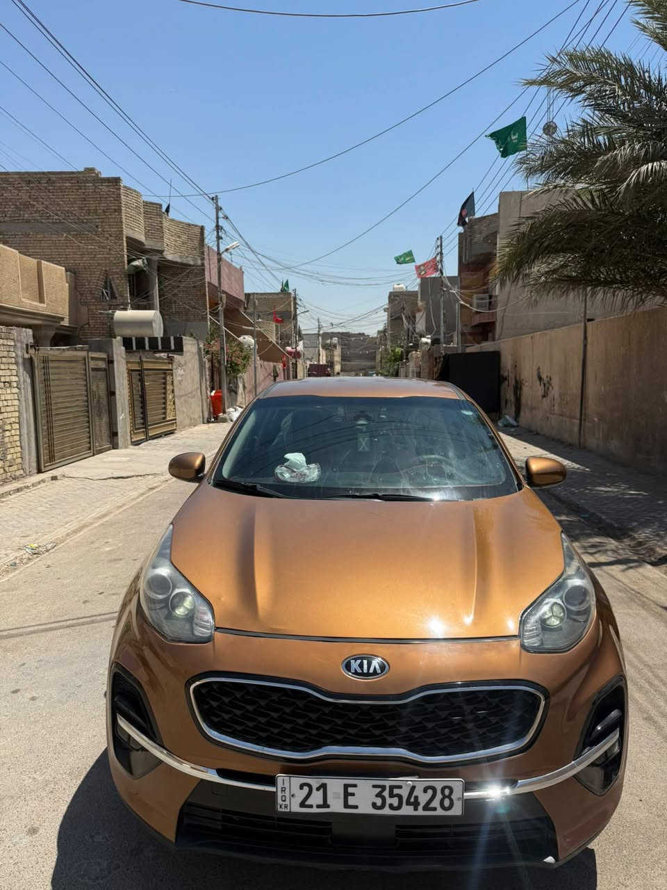 السلام عليكم كيا سبورتج 2020 وراد امريكي 
حادثها دعاميه اماميه فقط سياره جديده بمعني الكلمة 
بدون قطره صبغ أو تبديل أو فتح واستخدام شخصي 
محرك 2400 وكير كفاله من فتح 
تخم تاير صدر امامي خلفي وتبريد كله جديد 
سياره باسمي تحويل مباشر 
مكاني بغداد السعر 152 وبيها مجال 
‏‪***********‬‏
