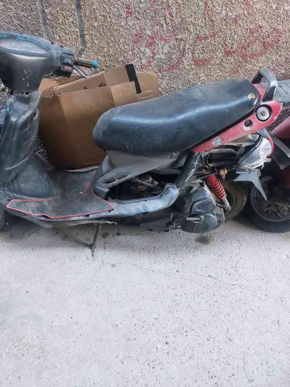 كوووم حديد..ب٢٠٠ ألف...الشعب***********
