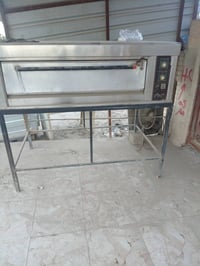 فرن بيتزا • لحم بعجين