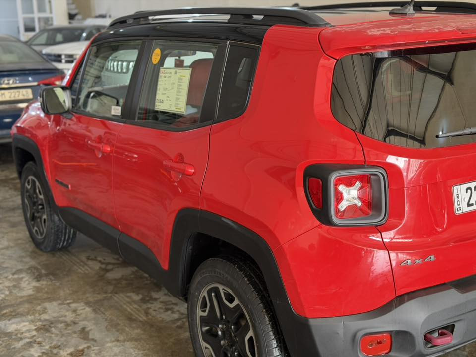 جيب رنكد تو كلر 2017 مواصفات معروفه بصمه تشغيل عن بعد هندبريك دكمه رقم شمالي شرط الوكاله والتحويل سعر 98 قفل ضررها نص بنيد وجاملغ مكاني ديالى  

***********
