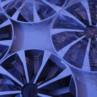 سيارة • توصيل • ماعرف مال