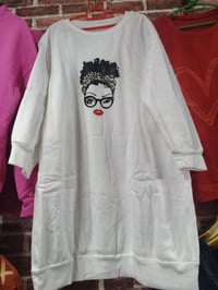 هودي نساء • ٣٠ قطعة • مقاسات خاصة