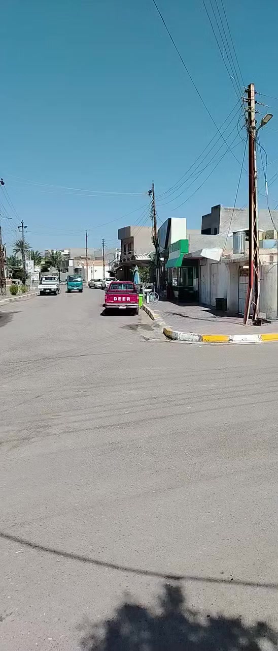 للبيع قطعة أرض سكنية في حي السكك
المساحة: 150 متر 
الأبعاد: 10 × 15 متر
الشارع: 15 متر
الموقع ممتاز .
للاستفسار والمراسلة على الخاص.
***********
