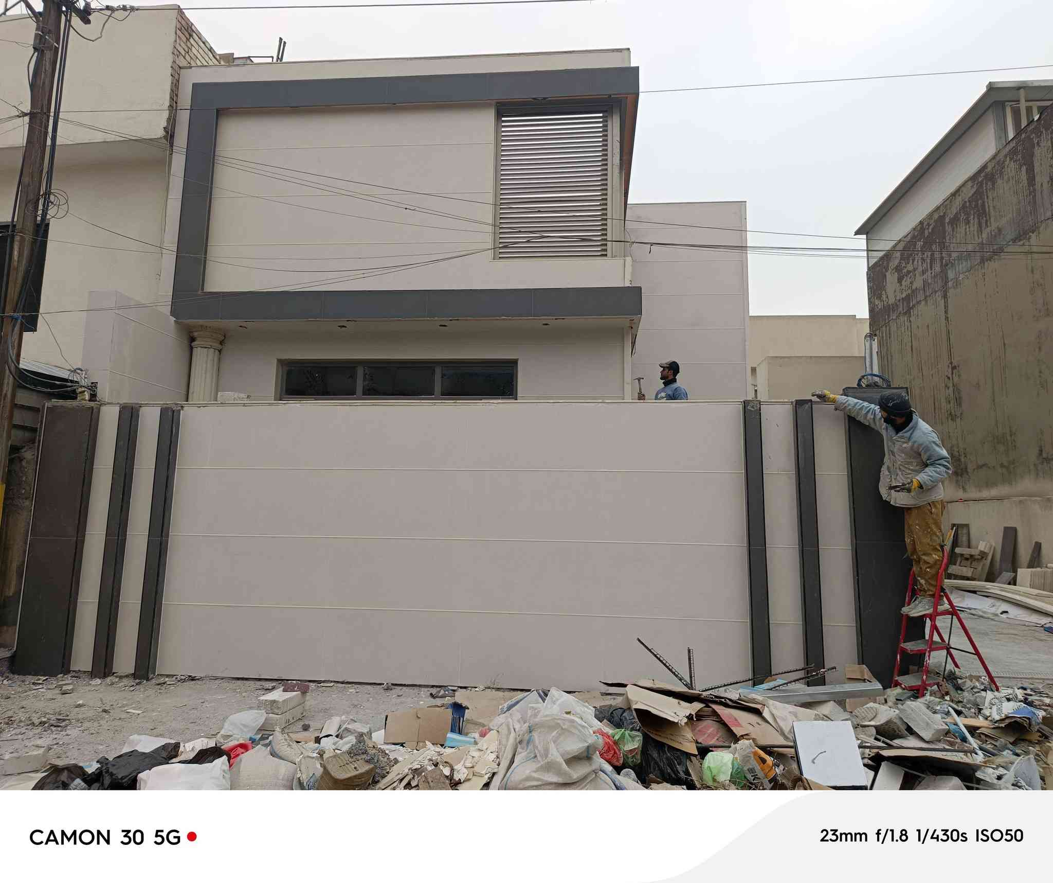 تم تسليم العمل
بغداد حي جامعة 
احمد هادي #الهندسي_ديكورات 
#حجر_مرمر_بورسلين_فوم_تركي
موقعنا بغداد العامرية شارع البصرة 
***********
***********
حول العالم هاشتاك عراقي - Iraqi hashtag
