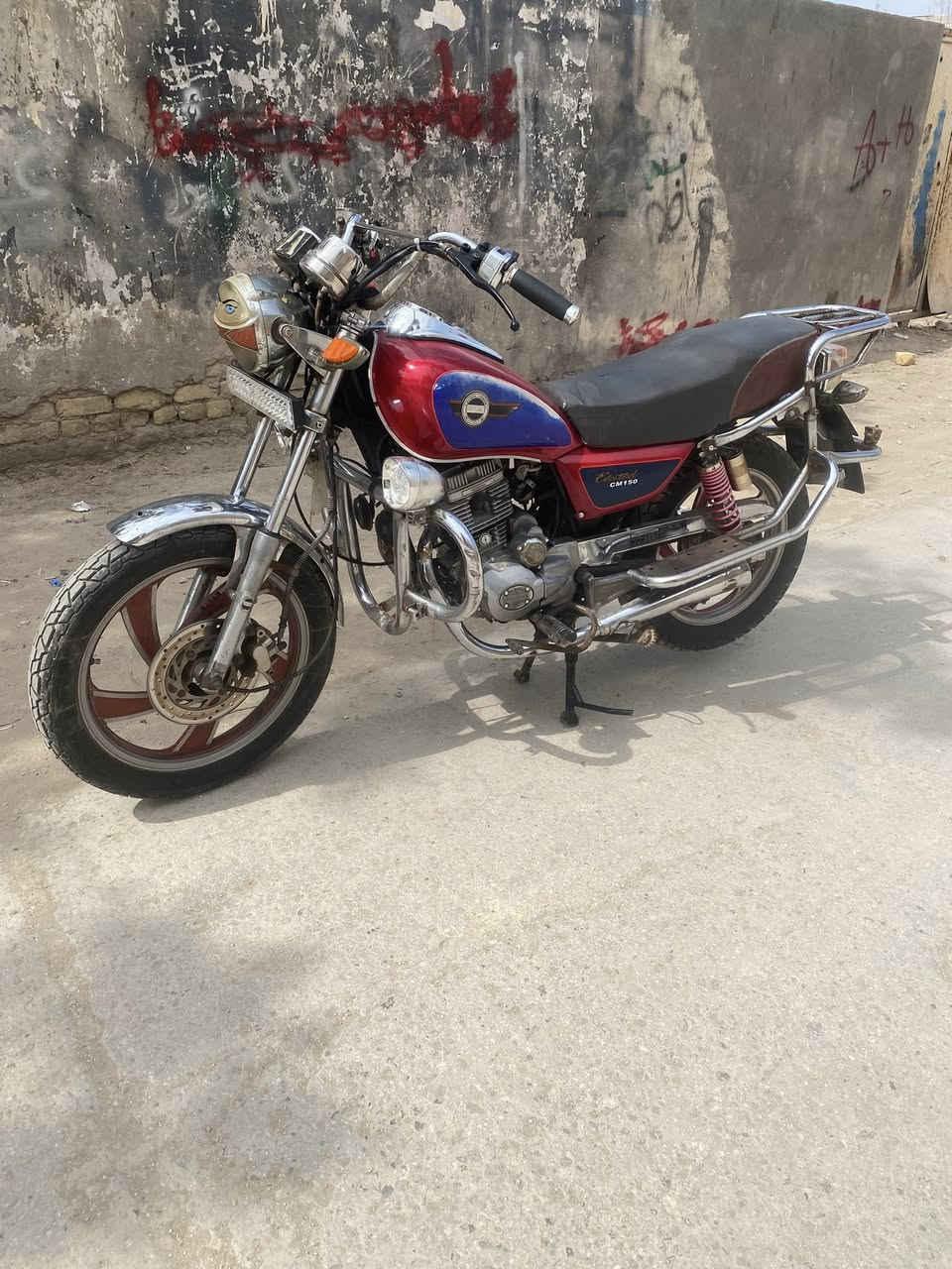 دراجه. جوندا مديل 2016 طالعه. بل 2020 

دراجه. مكفوله. كفاله عامه. أي نقص مابيها 

كهربائيات  كلها شغاله. أي نقص مابيها  

تيرات جدد مكينه مكفوله.  أوراق صولي 

مكان ديوانيه سعر خاص ***********
