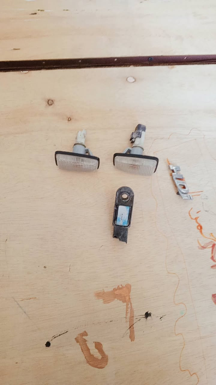 غراض بيجو 406 تفصيخ للبيع
جدد كلش
البصرة ***********
