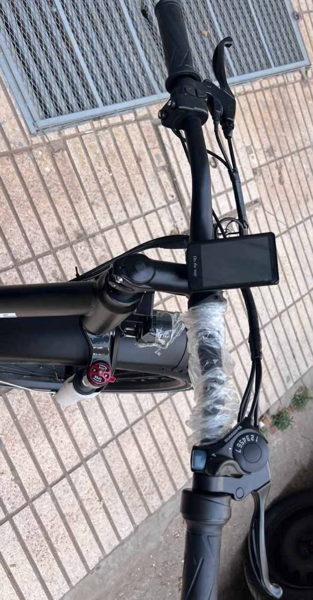 🔥 أقل تمن وأحسن جودة عند YOOBAJOUET 😉

🚲⚡️ VÉLO ÉLECTRIQUE LIKEBIKE LANDER-S ⚡️🚲

✔️ Marque : LIKEBIKE LANDER-S
✔️ Démarrage bouton
✔️ Moteur 720W MAX 💪
✔️ Batterie Lithium 48V 🔋
✔️ Charge max : 150KG
✔️ Frein à disque avant et arrière 🛑
✔️ Mode électrique autonomie : 40KM ➖ 50KM
✔️ Mode assistance autonomie : 65KM ➖ 85KM
✔️ Vitesse max : 47KM/H ⚡️
✔️ Jantes aluminium
✔️ Porte-bagage
✔️ Garde-boue avant et arrière
✔️ Amortisseur avant réglable
✔️ Écran LCD intelligent 📱
✔️ 5 Modes de vitesse
✔️ Changement Shimano 7 vitesses ⚙️
✔️ Feu avant LED + Feu stop LED 💡
✔️ Klaxon électrique 📢
✔️ Indicateur de batterie
✔️ Siège cuir confortable 🪑
✔️ Pneus 26 pouces
✔️ Charge rapide 54V ⚡️

✅️ Qualité & Garantie 💯

📢 عرض خاص ومحدود 😉

🚛 Livraison disponible partout au Maroc الدار البيضاء, المغرب


**إذا كنت صاحب هذا الإعلان وتريد حذفه لأي سبب، رجاءا أرسل رسالة إلى الدعم الفني**