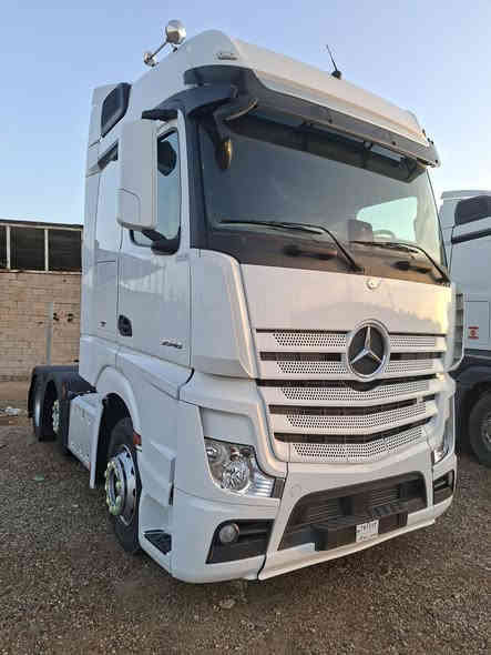 مرسيدس اكتروس وحش للبيع 2017 سنجل بريطاني دخول طريبيل دخول حجم2548 تواجد معرض ابو قصي العسافي تجاره السيارات العنوان الانبار الرمادي 5 كيلو خط السريع***********
