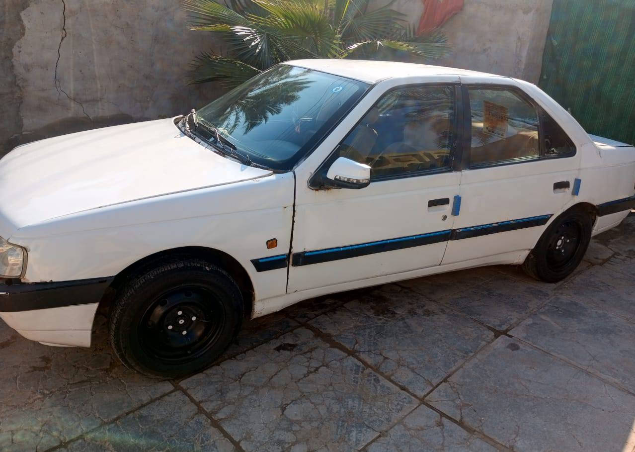 بيحو 405 موديل 2009 سياره حلوا مال جناي مامتعوبه مال بيت ب اسمي سنوي لل29هزه جديده مكينه وكير ريشه شيعجبك امشي بيهه مكان ديوانيه ***********.. سعر25 وبيه مجال
