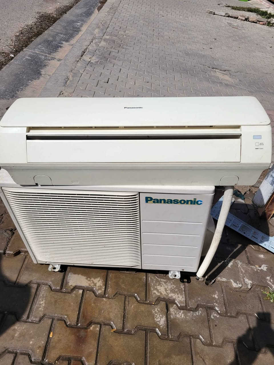 سبلت ١ طن بانسونيك ماليزي اخو الجديد شغال وكامل غازه مقفول غراضه كاملة تبريده ثلج المكان بغداد للاستفسار  *********** بغداد, العراق
