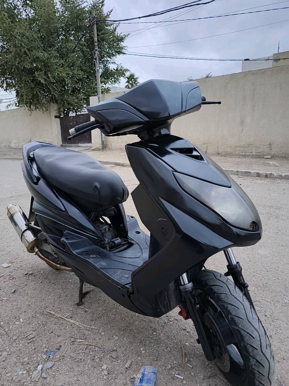 سكنس فحل كوري نوزل خطين طلاعات دراجه خير من الله نكره بكل وقت بيه تزويد  كلجات رياضي  وصالنصه رياضي دبلات رياضي ام البطل    مكينه خير من الله وكهربائيّات كله شغاله مكاني بغداد كراده ساحه الواثق للبيع السعر 400 وبيها مجال
الرقم ***********