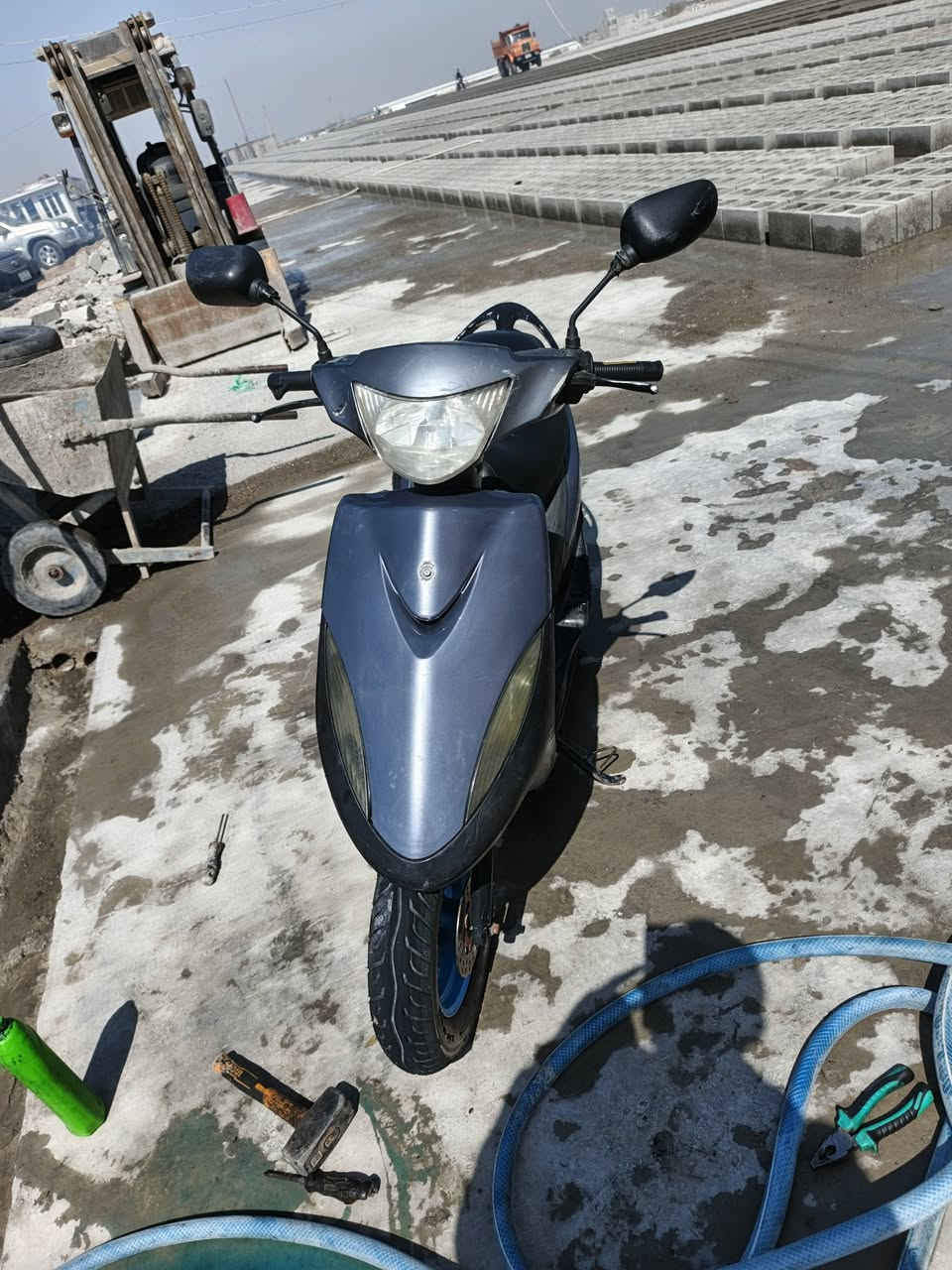 دراجه ماكس عدله لبيع او مراوس دراجه مزوده بوش وبستم 55وكلجات رياضي دراجه حلوه وخير من الله شلعه معدل دراجه ناعمه نقصها بس جامه مال كيجات وشاير فقط السعر خاص او الاتصال عل الارقم ***********
