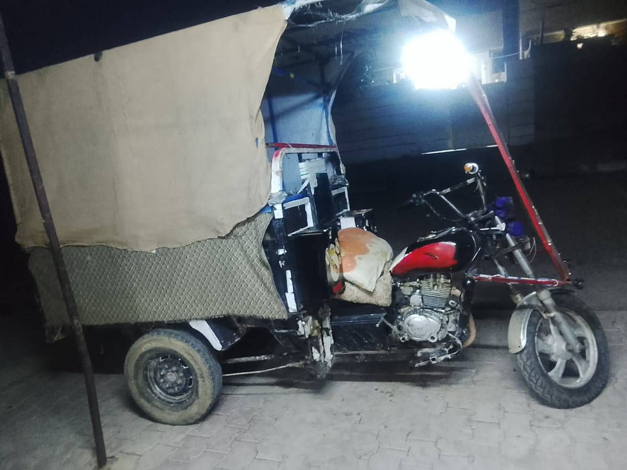 ستوته للبيع موديل 2016 محرك 2016 .. 

جنج كامل ستوته حلوه ومال شغل.. 

سعرها 650 ..  و يرهم مراوس حسب الاتفاق وتحياتي للجميع

***********
