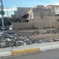 قطعة ارض • ١٤٠م • ركن على شارعين