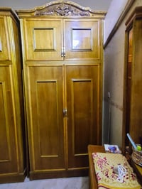 غرفه عراقيه استخدام قليل  السعر 750  وبيها مجال قليل للتواصل على الرقم...