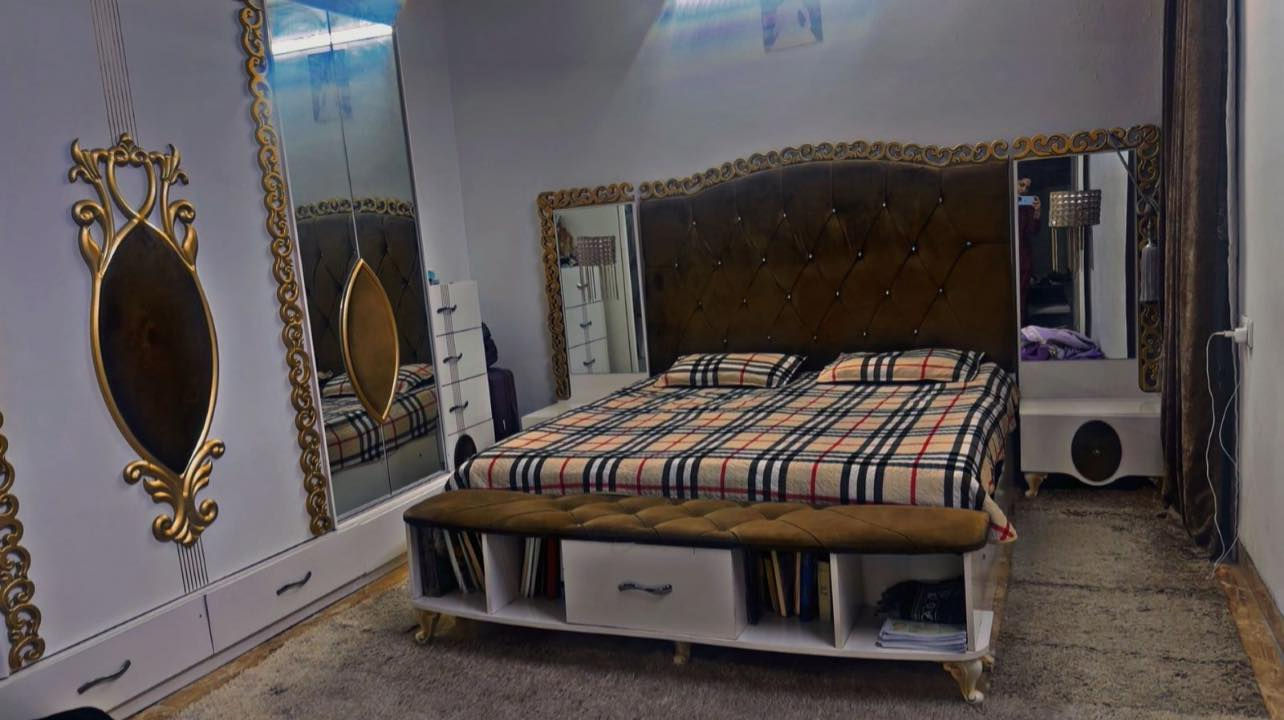 غرفة نوم مستعملة للبيع
الحالة نضيفه وتحتاج قليل من التعديلات 
سبع قطع ،. السعر 650 الف


**إذا كنت صاحب هذا الإعلان وتريد حذفه لأي سبب، رجاءا أرسل رسالة إلى الدعم الفني**