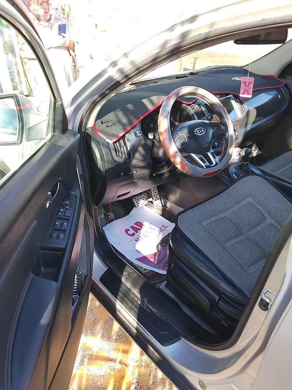 سبورتج خليجي 2011
فول اوتوماتيك 
محرك 2000
بدون نقص 
السعر 12000$
***********
