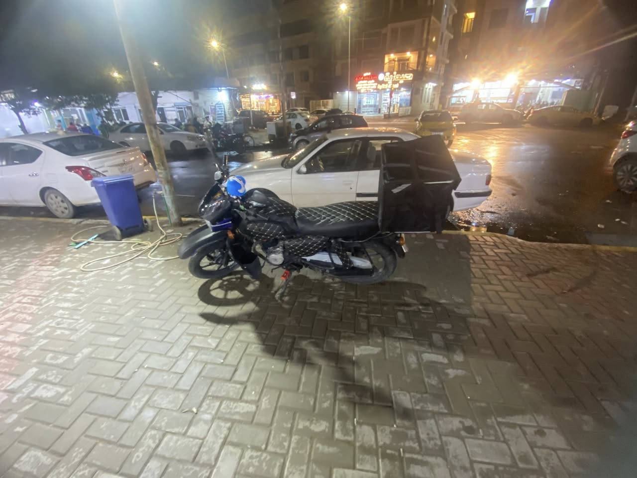 السلام عليكم بوكسر لبيع دراجه مديل 23دراجه مجفته مابيه وراق اكفل بس عشاير مكاني عظميه سبع ابكار سعر دراجه 950 ***********
