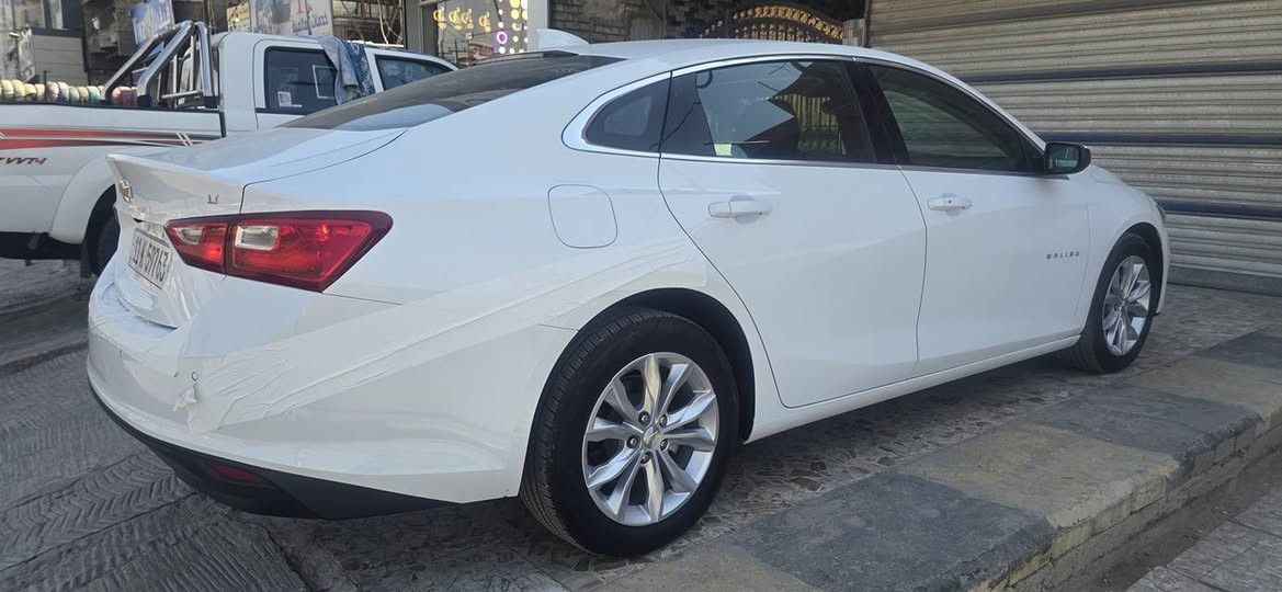 تقرير غرق ماليبو موديل 2025 معوقين   Year :  2025
Make : CHEVROLET
Model : MALIBU LT
اللون : ابيض 
سعه المحرك :  1.5 TURBO توربو
المسافه المقطوعه :  17525 mi
----------------------------------
🚘 المواصفات 🚘
وارد امريكي  🇺🇸
بصمه
شاشه 
كاميرا
كراسي كهرباء
تدفئة مقاعد اماميه 
فرش مخمل
تحكم سرعه
تحكم مسجل
حساس خلفي
ويل 18
هاندبريك كهرباء
تشغيل عن بعد
بروجكتر
تحديد مسرب
حساس تجاوز
----------------------------------
⭕️ حادث السياره غرق 🔓 ناريه في امريكا الحادث مرفق مع الصور ⭕️
الايرباكات: جميع الايرباكات سليمه

----------------------------------
💲 السعر 155💲
----------------------------------
☎️ للاستفسار  يرجى الاتصال على الرقم التالي☎️
⬇️                            ⬇️                                ***********
📍 العراق - بغداد - مدينه الصدر الكيارة قطاع 69📍
