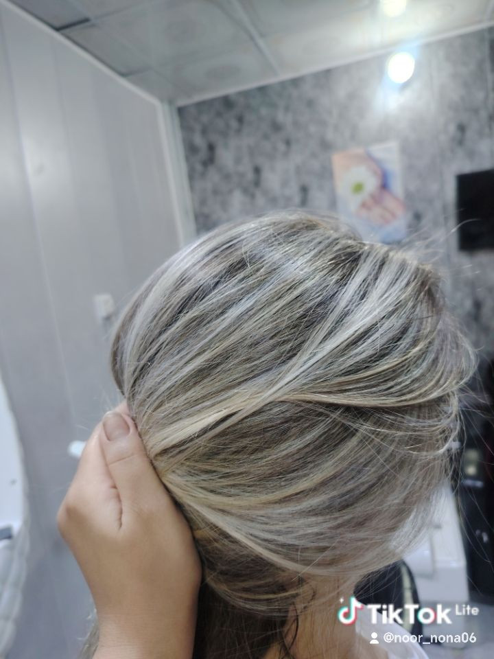 الكوافيره ساندي الشرطه الخامسه قرب جامع الجميلي *********** توجد لدينا خدمة منزليه لكافه الأقسام
