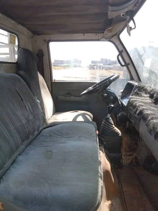 السلام عليكم سياره للبيع حمل جانبي صاحبه الشرعي موجود كير شغال محرك شغال شاصي السمك مالو تقريبا قياسو ١٨ سانتيم يتحمل  حصة كاز بيها تصلح انت تعمللها جك واتصير كلاب اي دعمه مابيها اي صبغ مابيها رقم نينوى اتصل***********/ *********** باقي التفاصيل على الخاص
