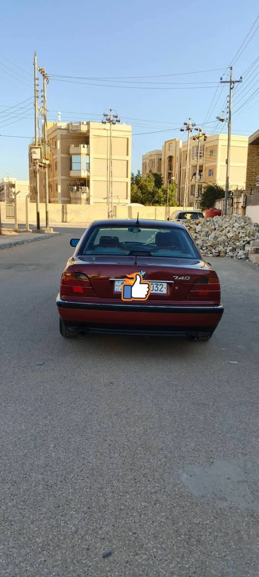 سلام عليكم 740
سلام عليكم بي ام 740
رقم انكليزي سنويه 29 كهربايات كلها شغاله
حداديه 90 ٪ مكان بصره زبير
سعر 45 وبيها مجال
رقم الهاتف 
***********

