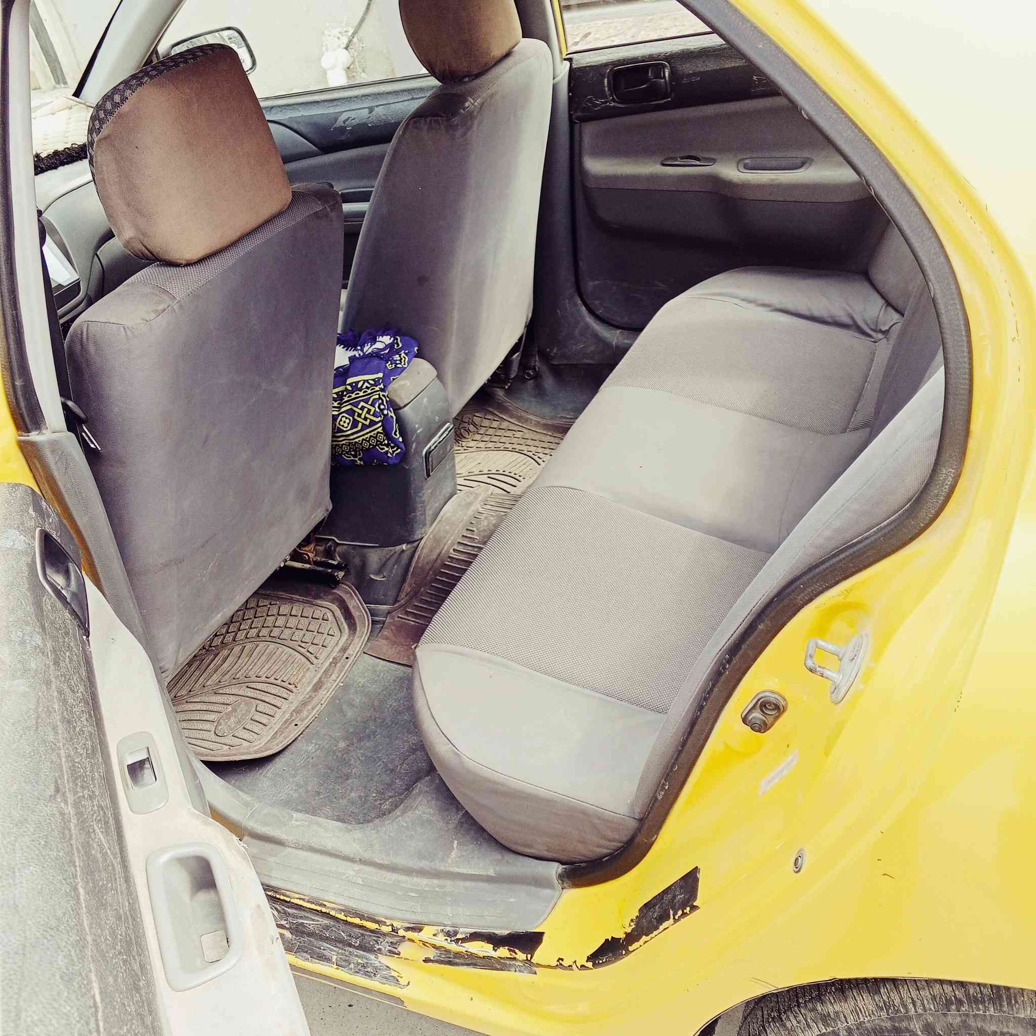 السلام عليكم لانسر تكسي بدون ضرر كير عادي رقم نينوى شرط التحويل هيئة غرامات صفر ***********
***********
السعر 72
