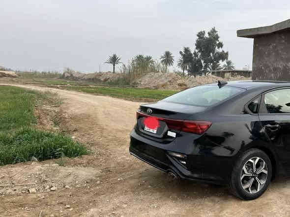 السلام عليكم-فورتي موديل21أمريكي رقم بغداد بأسمي ضرر امريكا بنيدفقط بدون دواخل شاصي لغدمحرك كير كله مكفول وبيه بلعراق حالوب خفيف كما مبين بلسونار ماشية60ميل سيارة نظيفة السعر 130$وبيه مجال مكاني بغداد تواصل  خاص اواتصال ***********بيه واتساب
