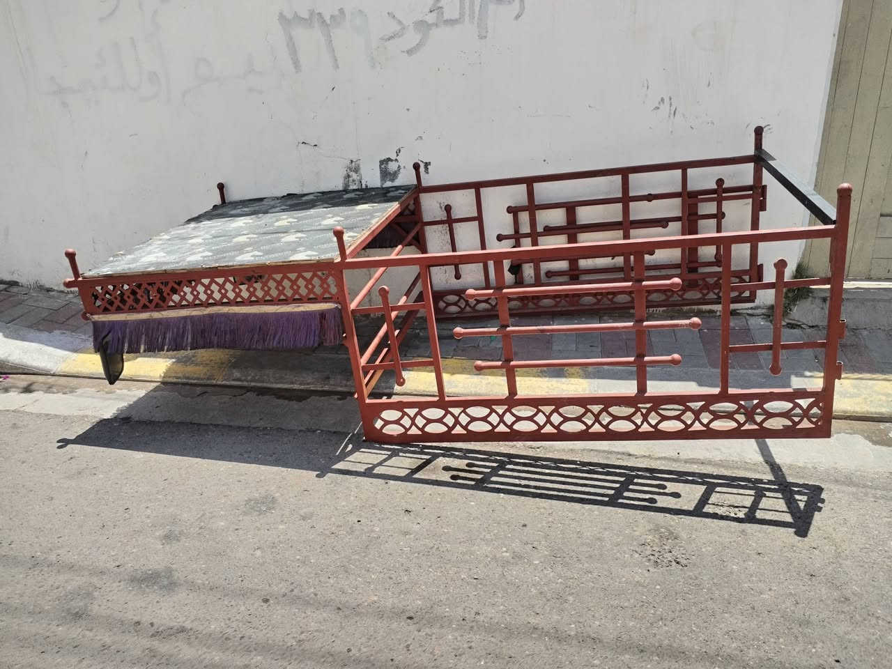 سلام عليكم
محجل ستوته فحل 23للبيع بعده جديد سعره/ 200/ *********** مكانه تئميم القادسيه الثانيه
