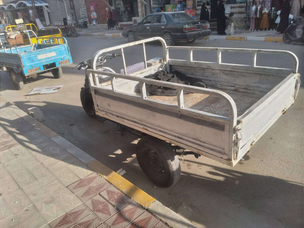 ستوته للبيع ادوات جاهزه مابيهه نقص كهربيات كامله السعر خاص ***********
