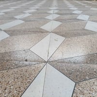 خلفه بناء • تطبيك • متفرغ
