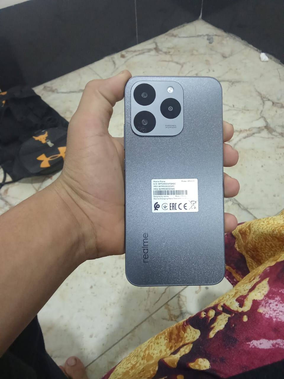 سلام عليكم للبيع ريلمي 15Tذكر 256عشويه8+8 بطاريه5600ملي ابير الجهاز ضد الكسر أو ضد المي الجهاز جديد زلغ مابيه مكفوال البرحه ماخذه دقه معالج سعر370او بي مجال حك الجيه مكان بغداد الدوره ***********
