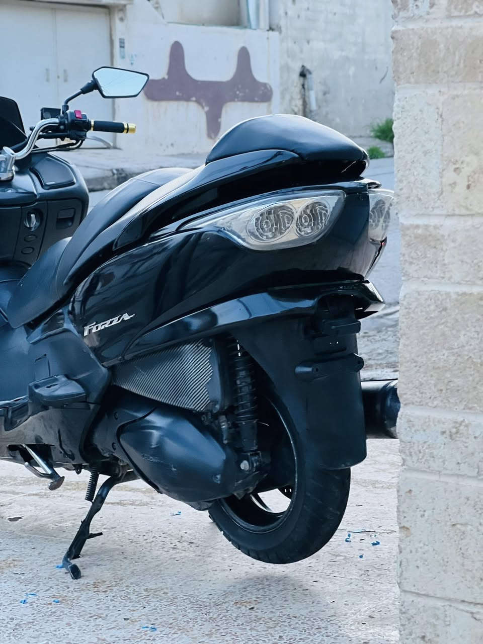 فورزا 08 بيع مستعجل
محرك شرط كير عمية ملغي 

دراجة بالكارتون جلخه مابيها جويتر جديد 

تواير جدد كهربائيات كلها شغالة كيج ابيض المرغوب

دراجة نكرة سلف باي وقت سرعة160 تحريكة ومعدل فوول

درعها جديد مابي جلخ كلجات جديدة

السعر:800وبي مجال بسيط

المكان موصل الايمن

***********

***********
