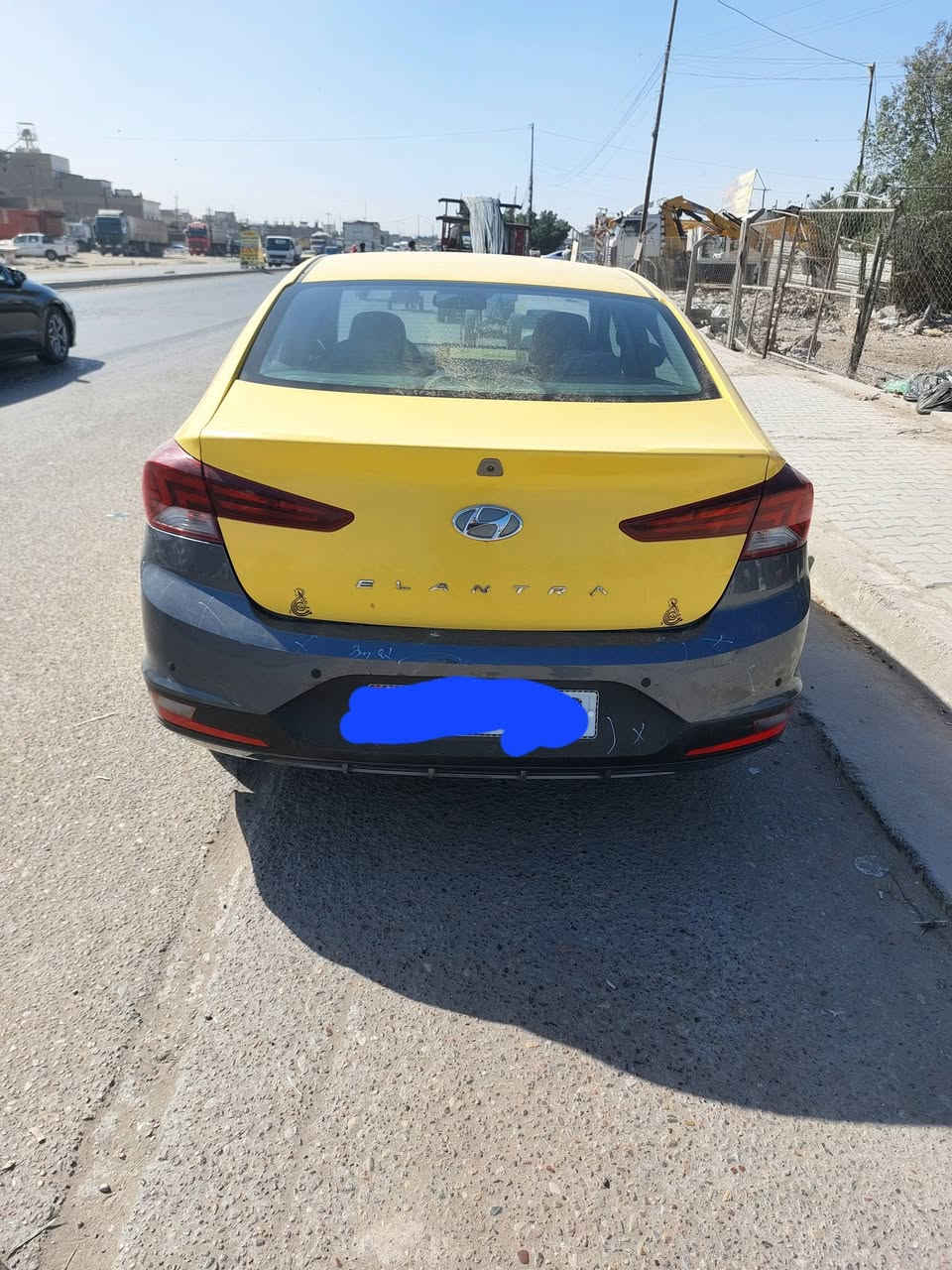 السلام عليكم  سيارة النترا  موديل ٢٠٢٠
نصف فول مكينة ٢٠٠٠ كيرها اي تي المرغوب
حادثها دعامية فقط
تحويل ثاني يوم  بأسمي 
الإتصال على الرقم ***********
العنوان  بغداد العبيدي
