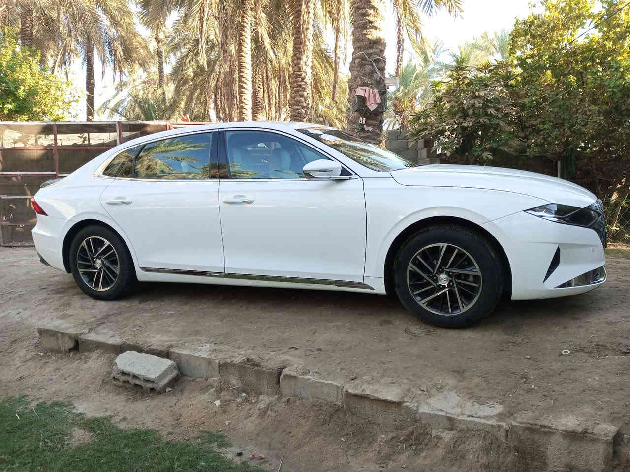 سلام عليكم سياره للبيع ازيره هونداي موديل 23اصل غاز مكفوله السعر 210التصال على رقم ***********
