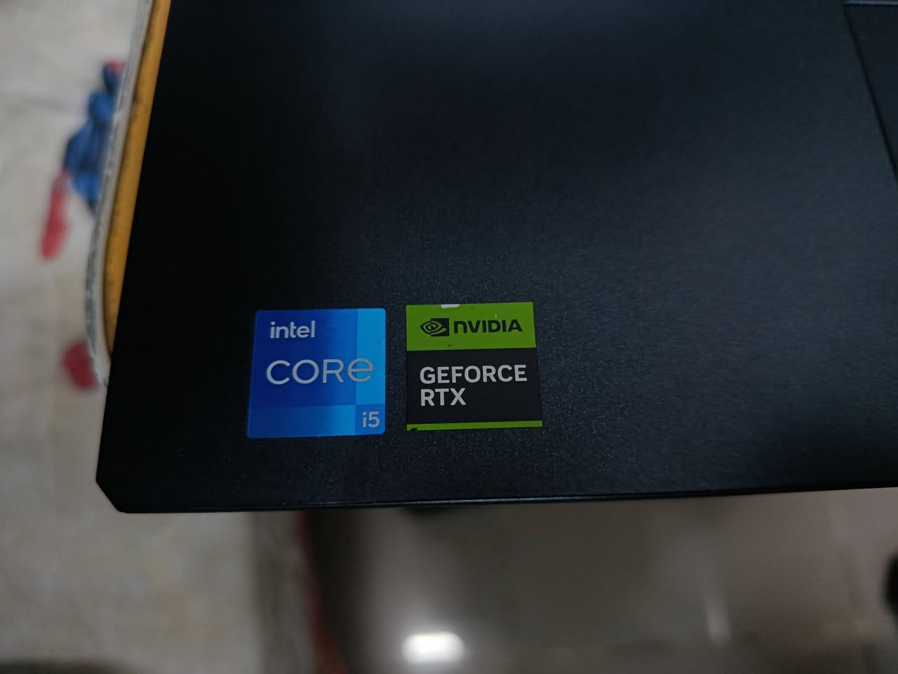 لابتوب MSI cyborg 15 a13u
cor i5 جيل 13H
كرت شاشة RTX 3050
فول كيبورد 
اضاءة كيبورد
لابتوب جيمينغ كلش قوي
بوبجي 120 فريم ويشغل كل برامج التصميم والبرمجة دون اي مشاكل
استعمال 3 اشهر
بطارية 4 ساعات 
كامل الملحقات مع الكارتون 
تواجد كركوك تواصل واتساب
***********
بيع او مراوسة على ١٦ برو ماكس او ١٥ برو ماكس
