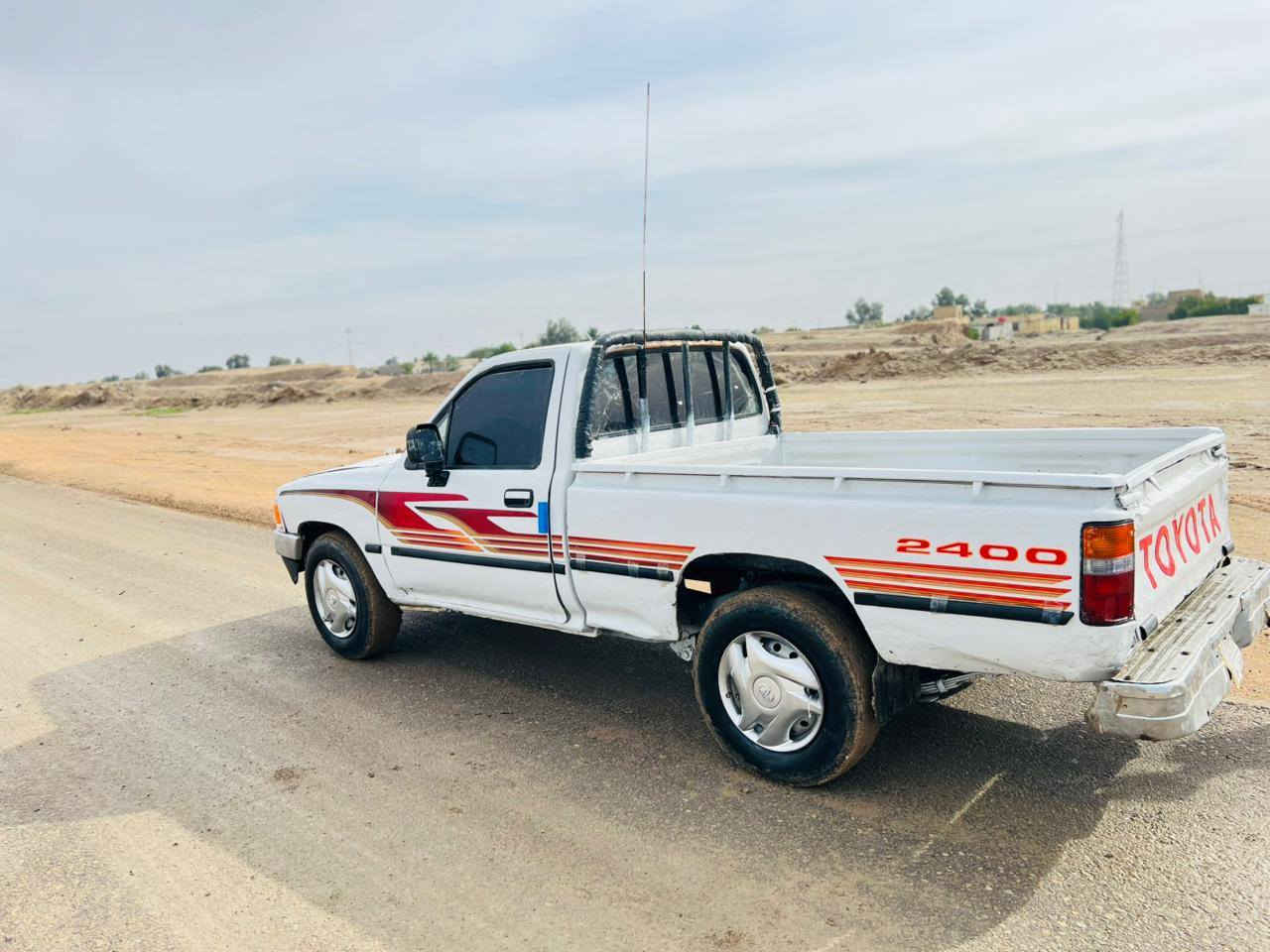 سلام عليكم للبيع تيوته 90رقم الانبار مشروع وطني شرط تحويل ثاني يوم سنويه جديده كير ومحرك وشاصي لشرط مكفولات سياره حلوه نضيفه مالت جناي جاهزه من كلشي صبق حزام جماليه فقط شرط لادعمه ولا كلبه سعر 30وبيه مجال مكان سماوه الخضر  ***********مكلف بنشر خابر صاحب سياره ترهم
