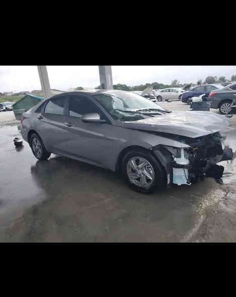 النتره موديل 2024
حاليا بعمان ابيع بعمان السياره شغاله وتمشي 
تدخل بسمك بدون تصليح بدون كمرك 
السعر ب٨٧ وذا كتاب شهداء عندك تصير عليك بلاش 
***********
