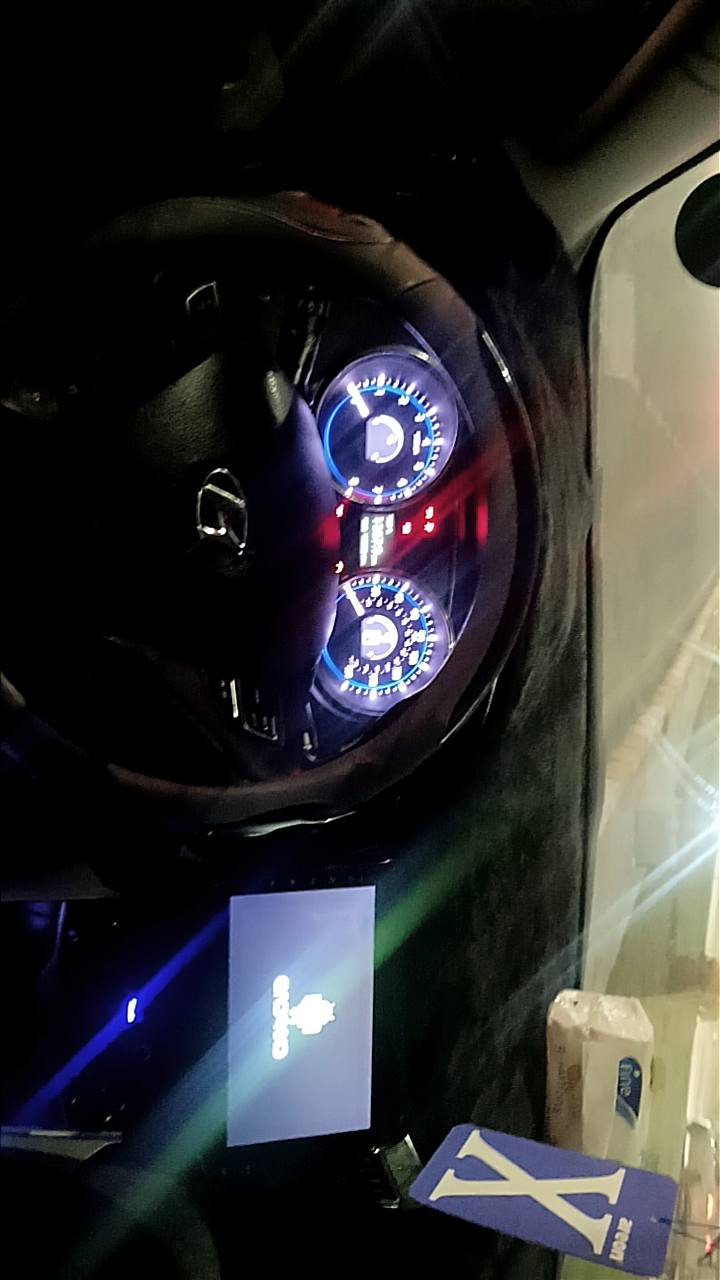 السلام عليكم سوناتا موديل 2013حادثها جاملغ امامي فقط او بيها اربع قطع صبغ السياره جاهزه من كلشي دينار ماذب عليها او بسمي مكينه او كير ماملعوب بيهن ابد لاتبخير ولا تنقيص مكاني كربلاء سعرها 115او بيها مجال حك الجيه اي استفسار اتصل ***********
