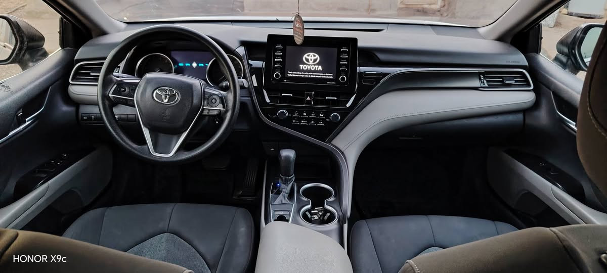 السلام عليكم
كامري للبيع موديل 2021 le ماشيه   72  AWD صدر تاير تبريد جديد بجم خلفي امامي كبس فور ويل ضرر جاملغ ونص باب اتجاه السايق صور الحادث بالمنشور  بدون دواخل شرط بدون تعديل بارد السعر 169 وبيها مجال  مكان السياره الحويجه الحلوات للاستفسار ***********
