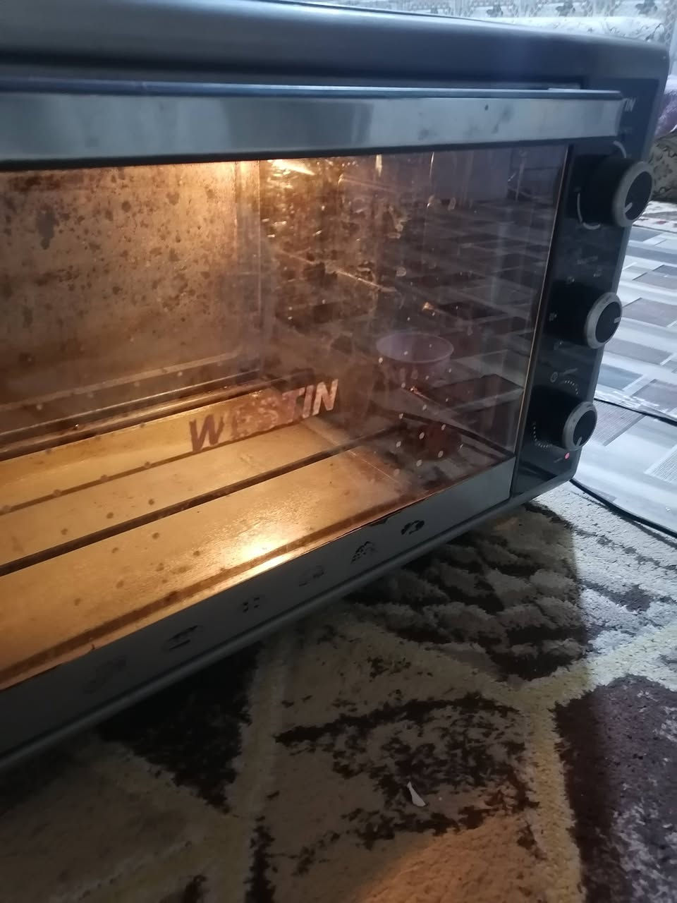 السلام عليكم
اوفنات مستعملات للبيع شرط الشغل
الأبيض نوع جوسونيك تركي ب ٢٠
الأخضر نوع نيوال تركي ب ٢٠
الأسود ماركة ويستن ب ٣٠
العنوان الزبير ***********
