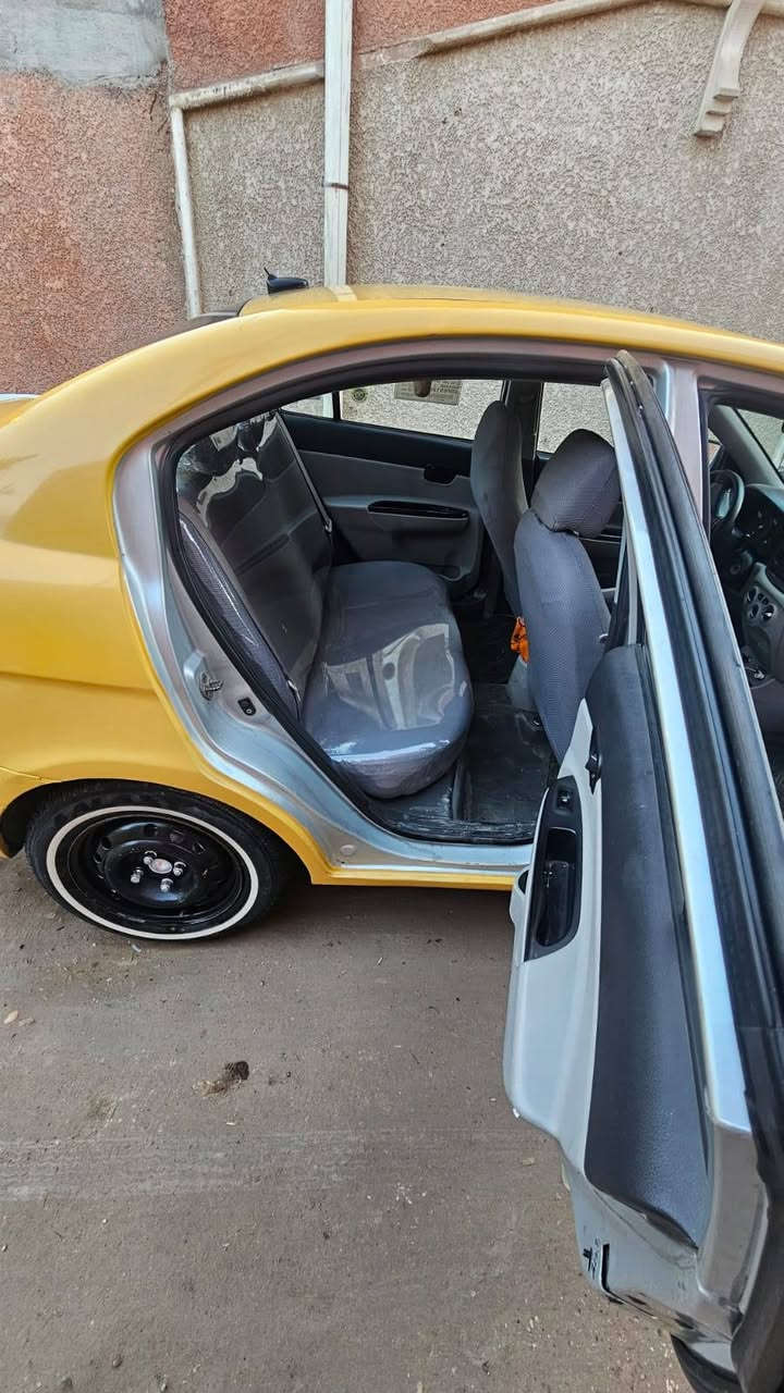 السلام عليكم سياره اكسنت 2010 سياره مقفوله العنوان بغداد الاستفسار الواتساب ***********
