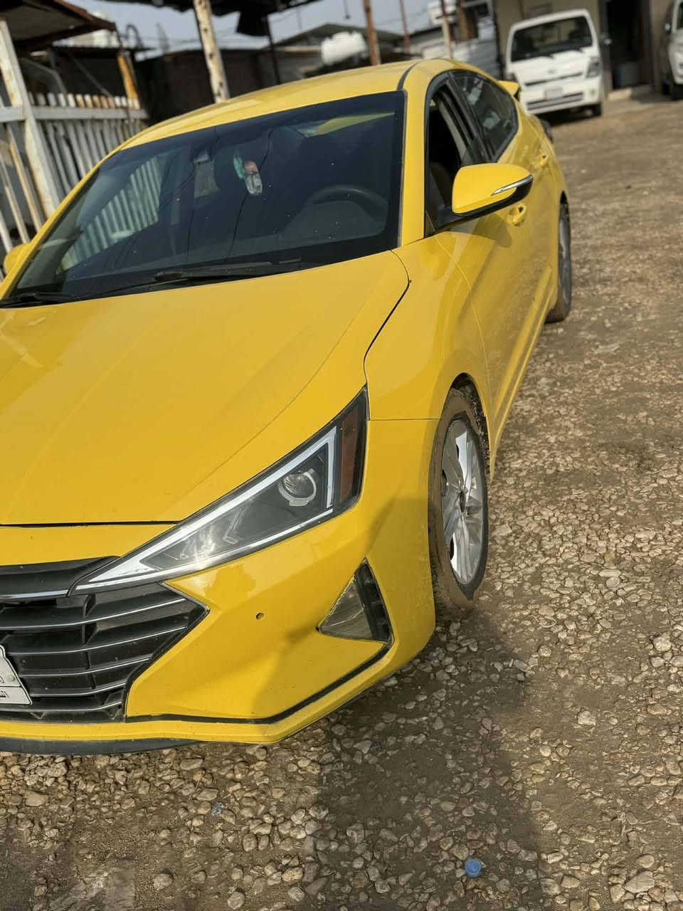 السلام عليكم 
النترا2020 امريكي للبيع 
رقم نجف وراعيهه موجود
محرك ٢٠٠٠ دوش كير مكفولات 
بيهه ضربه من امريكا جاملغ خلفي 
وبيهه بنيد طاير والباقي كفاله
مكانهه الديوانيه الشافعيه
السعر 135 وبيهه مجال 
هذا رقم راعيهه ***********
