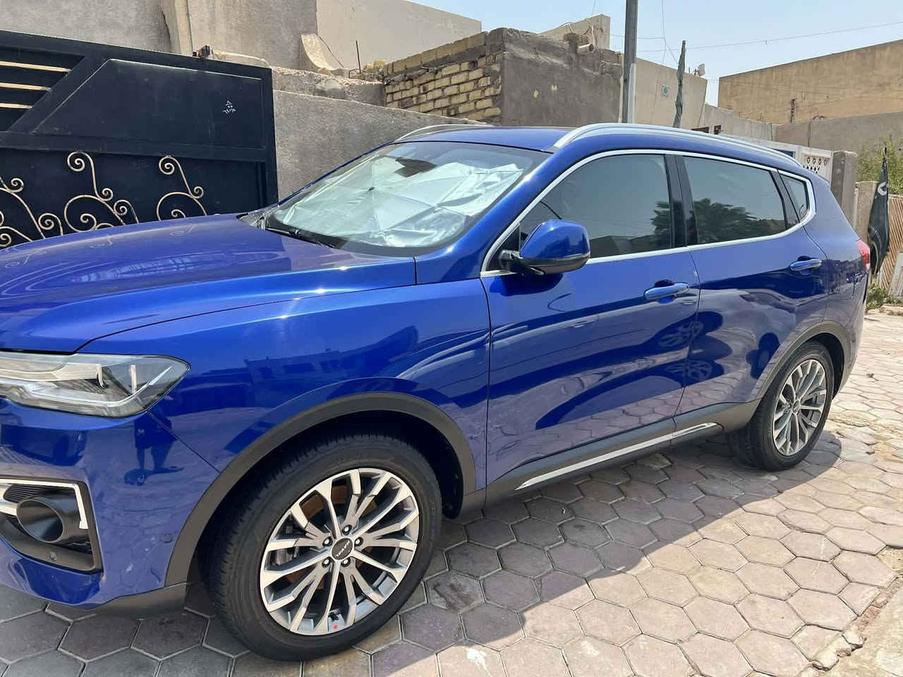 هافال H6 2019
محرك2000 تيربو وكير 7 نمر  
ماشي 67
بصمة تشغيل + دخول ذكي بصمه عدد 2
شاشة وسطية كبيرة + عدادات ديجيتال
كاميرات 360 درجة
حساسات أمامي وخلفي
أنظمة الأمان المتطورة:
 مانع تصادم
المحافظة على المسار
نقطة عمياء + علامات ترحب
مثبت سرعة راداري
‏ESP + مانع انزلاق
3 انضمه قيادة عادي وايكو واسبورت
كشنات جلد + تحكم كهرباء
 تدفئة كشنات مع الاستيرن 
أناره LED أمامية وخلفي
هاند بريك كربائي. + اوتو بارك توقف ذاتي
السعر 135$
موبايل ***********
