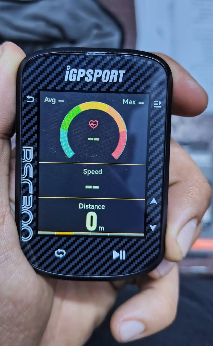 السلام عليكم عداد و GPS ماركه igpsport BSC 300 محمل خرائط كامل بعده بالزكات سعره 40 الف 
مكاني بغداد شارع فلسطين ***********
