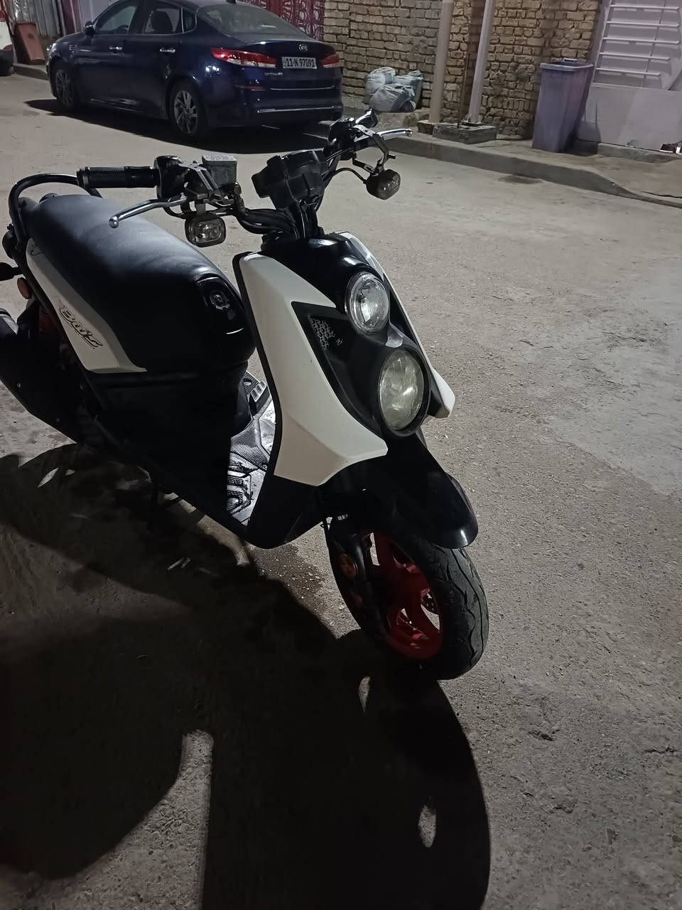 سلام عليكم
سكنس جبلي مديل 15 
كل نقص ما بيه مثل ما موضح بل صوره اوراق كامله منفيس مكاتبه 
كلشي بيه شغال
خدم واحد ويه مكينه 
قفل جنطه
قفل ستيرن
قفل جوزه
دبلات شغاله 
تايرات جديده
دهن جديد
عارضه مليون 100 بيه مجال قليل
متواجد كل وقت ***********مكاني بغداد شعب
