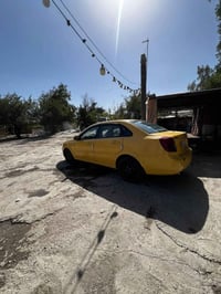 سياره البيع موديل ٢٠٠٨ سوسكي سياره نضيف مصفره من غرمت ومعمره جملغ وارد...