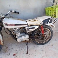 هوندا ١٢٥ • ٢٠١٤ • أوراق