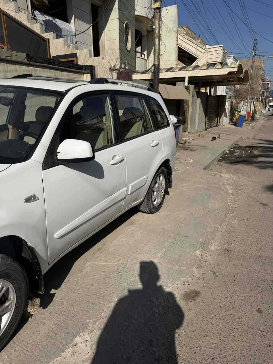 تيكو ٢٠١٢ ماشيه ١٢٧ الف سياره جاهزه تبريد تدفه كلها شغاله بدون حادث بيهه صبغ بس بالذيول مال التعمير فقط السعر ٥٨ ورقه للاستفسار *********** مكانها بغداد السيديه
