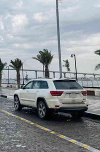 جيب لاريدو 2011 وارد كندي رقم بغداد  كفاله ماعده نص جاملغ ونص باب جهة ...